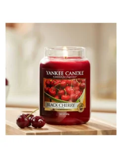 Yankee Candle Car Jar Black Cherry - Cerises -Magasin De Bougies Parfumées Pour La Maison car jar black cherry cerises 3